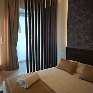 Shanti Rooms & Apartments Castello
